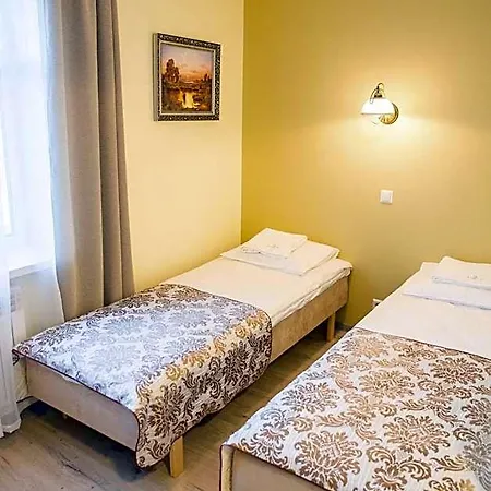 Ankur Hotel 3*