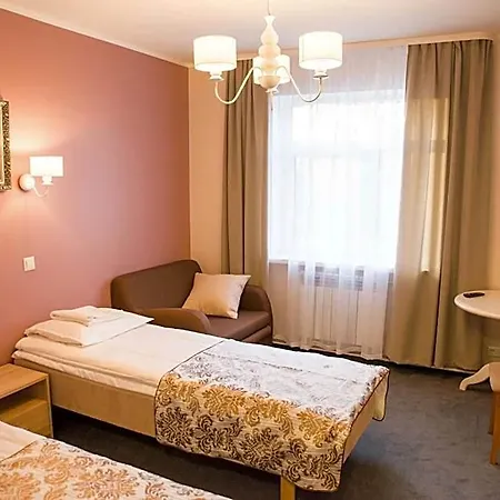 Ankur Hotel 3*