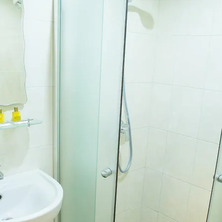 Ankur Hotel 3*